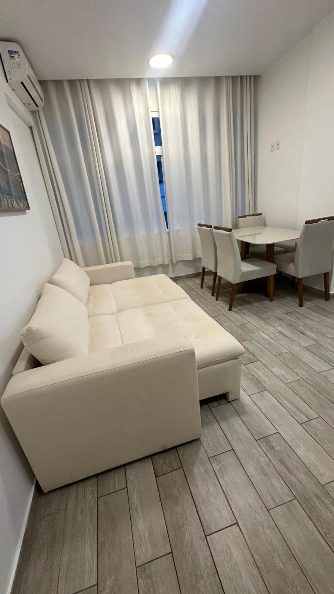 Pe Na Areia - Copacabana Apartamento *
